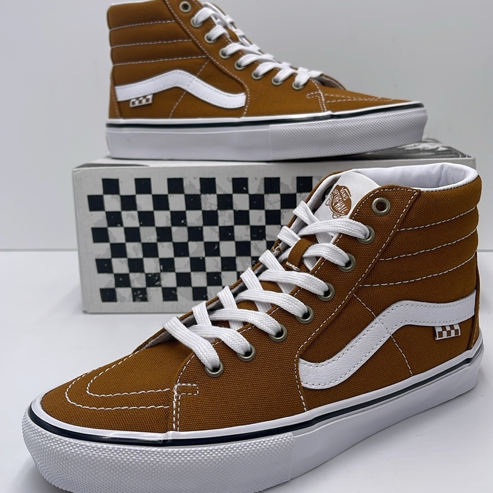Vans Men’s Skate Sk8-Hi Canvas Golden Brown
VN0A5FCC1M7 Sneakers